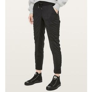Lululemon Street To Studio Pant II Joggers Gray 6